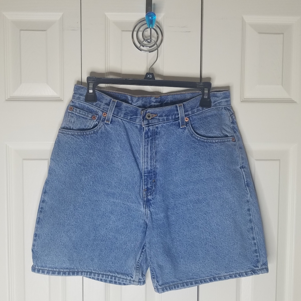 Levis 550 relaxed fit shorts